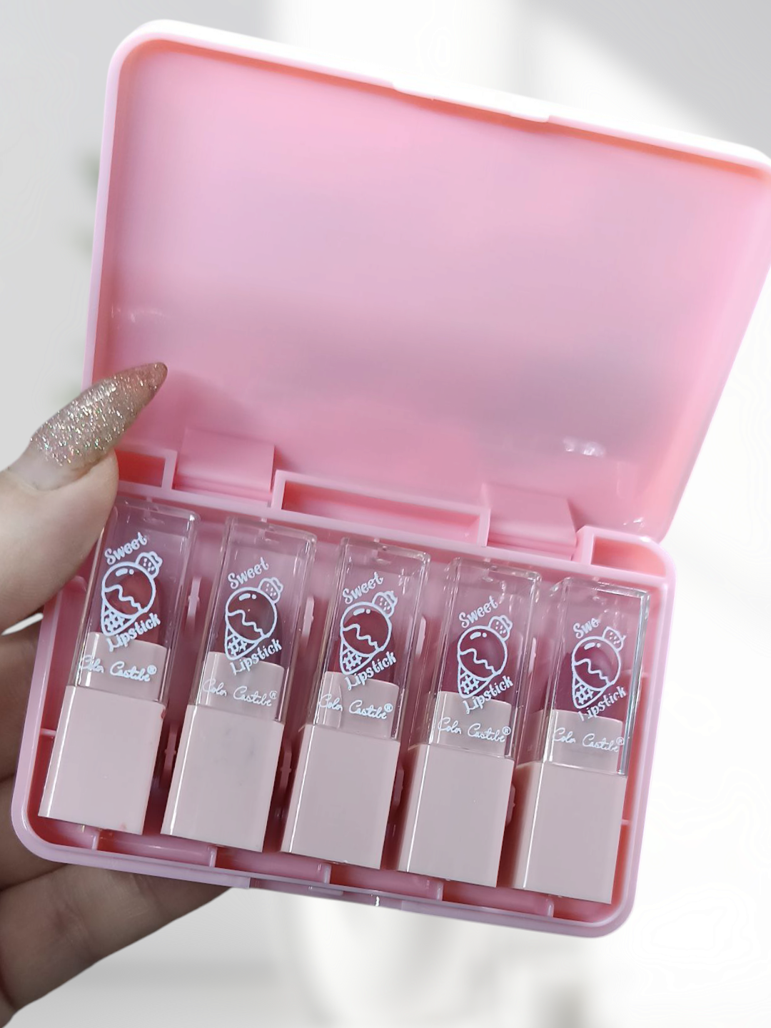 پک رژ لب مینی 5 عددی Color Castibe پلمپ  رنگ های نود تا جیغ، با بسته بندی شیک و فانتزی
