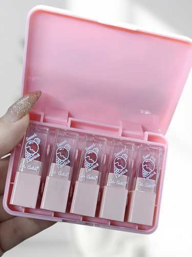 پک رژ لب مینی 5 عددی Color Castibe پلمپ رنگ های نود تا جیغ، با بسته بندی شیک و فانتزی