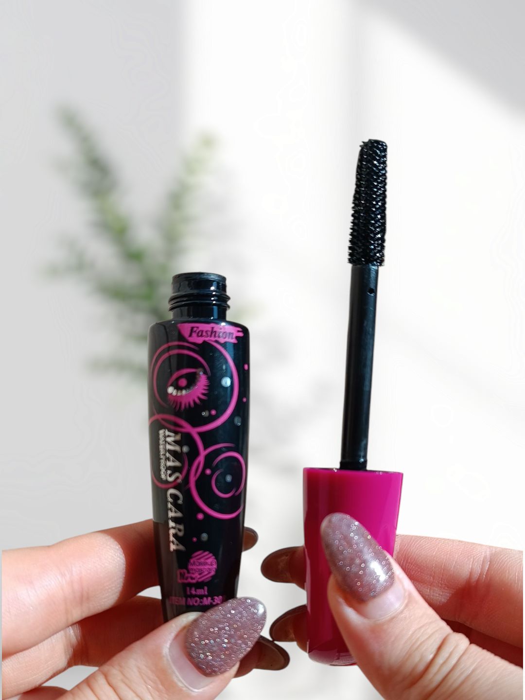 ریمل سر بنفش( پلمپ) Mascara  حجم دهنده و بلند کننده حرفه ای با برس سیلیکونی