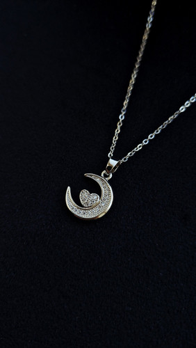 گردنبند قلب روی ماه 🌙🩶