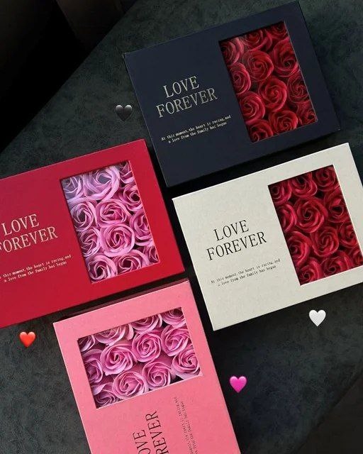 باکس گردنبند مروارید عشق و گل رز جاودان 🌹