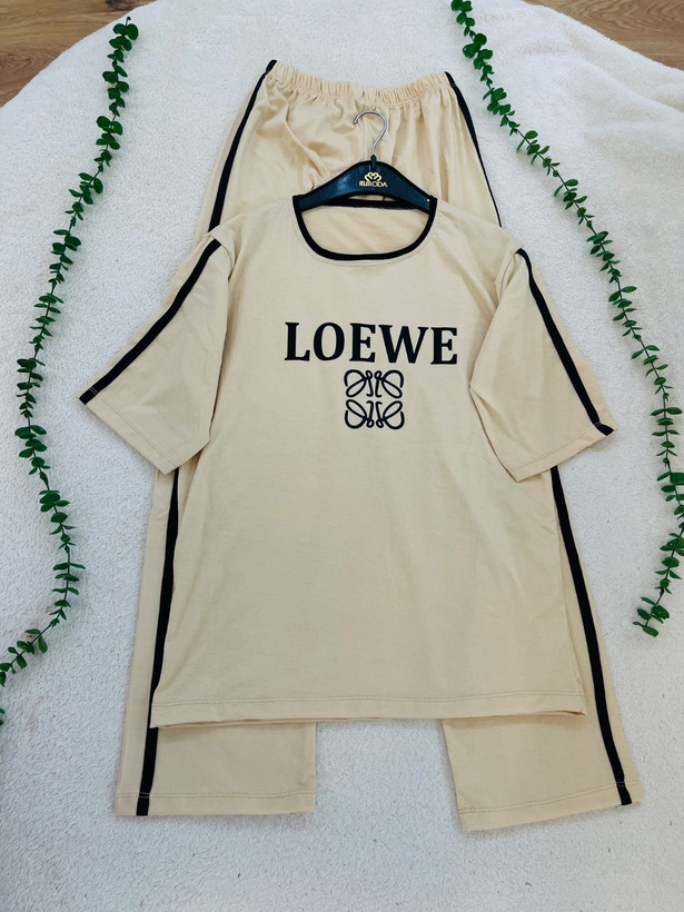 ست تیشرت شلوار LOEWE جنس سوپر اسپان فول کش فری سایز
