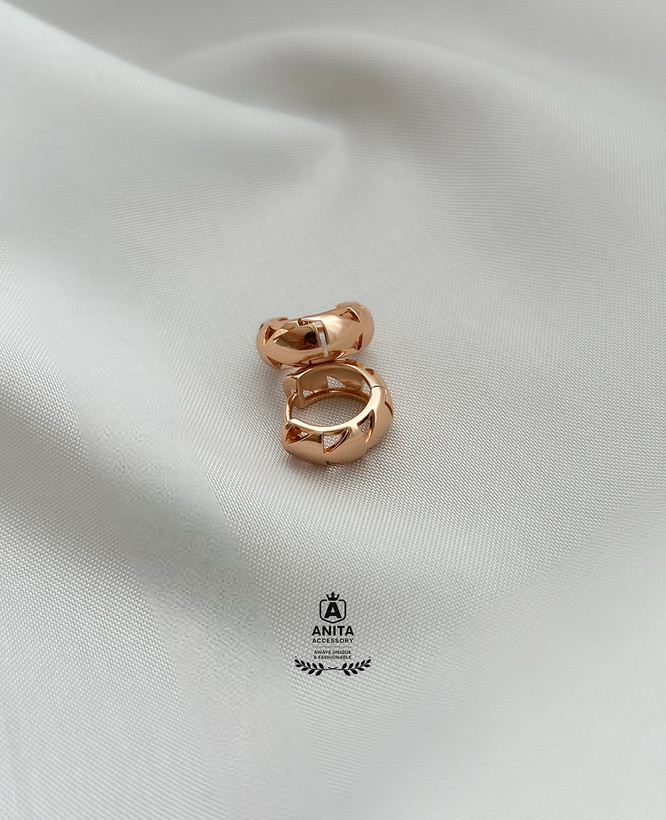 anita accessory