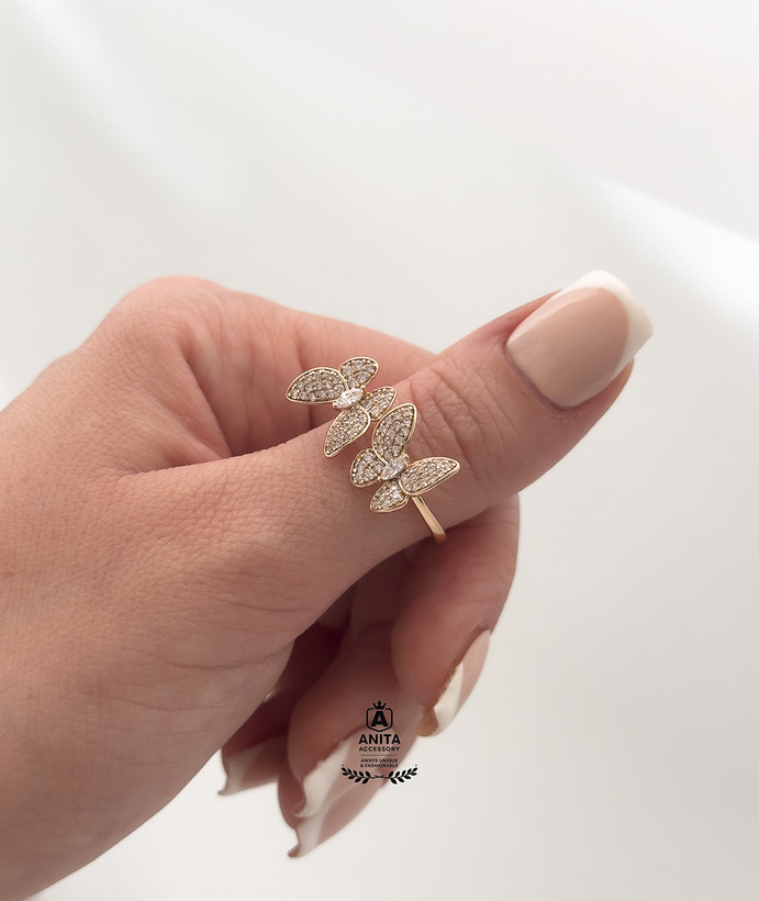 anita accessory