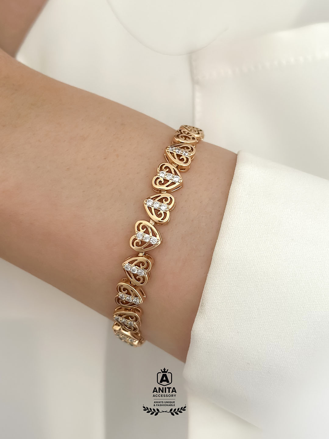 anita accessory