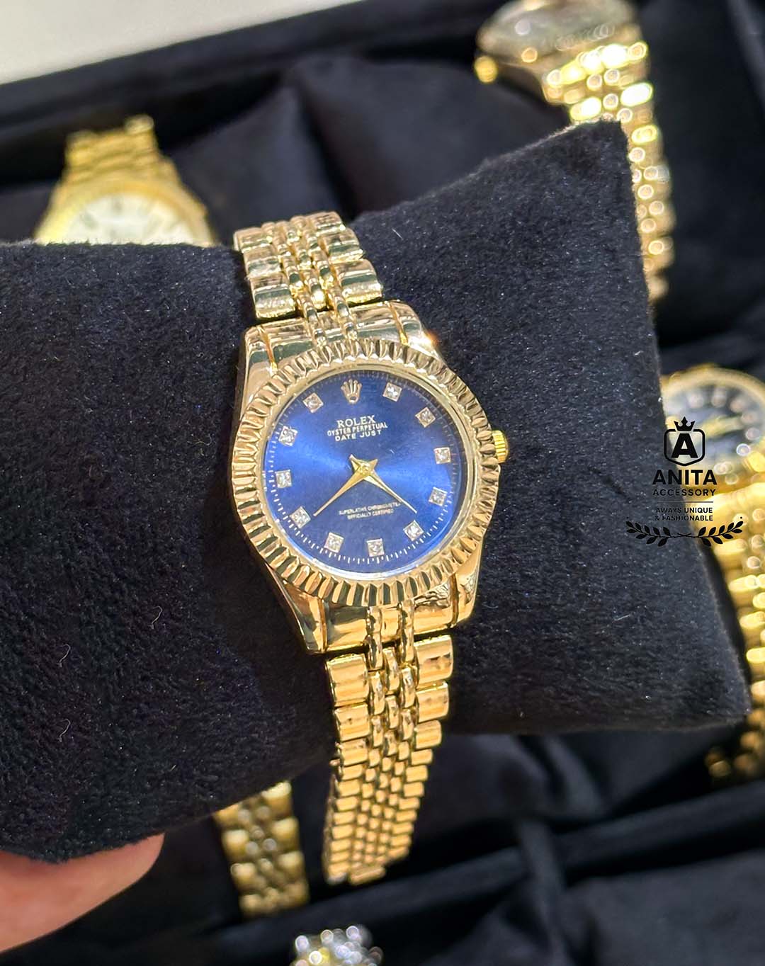 anita accessory watch