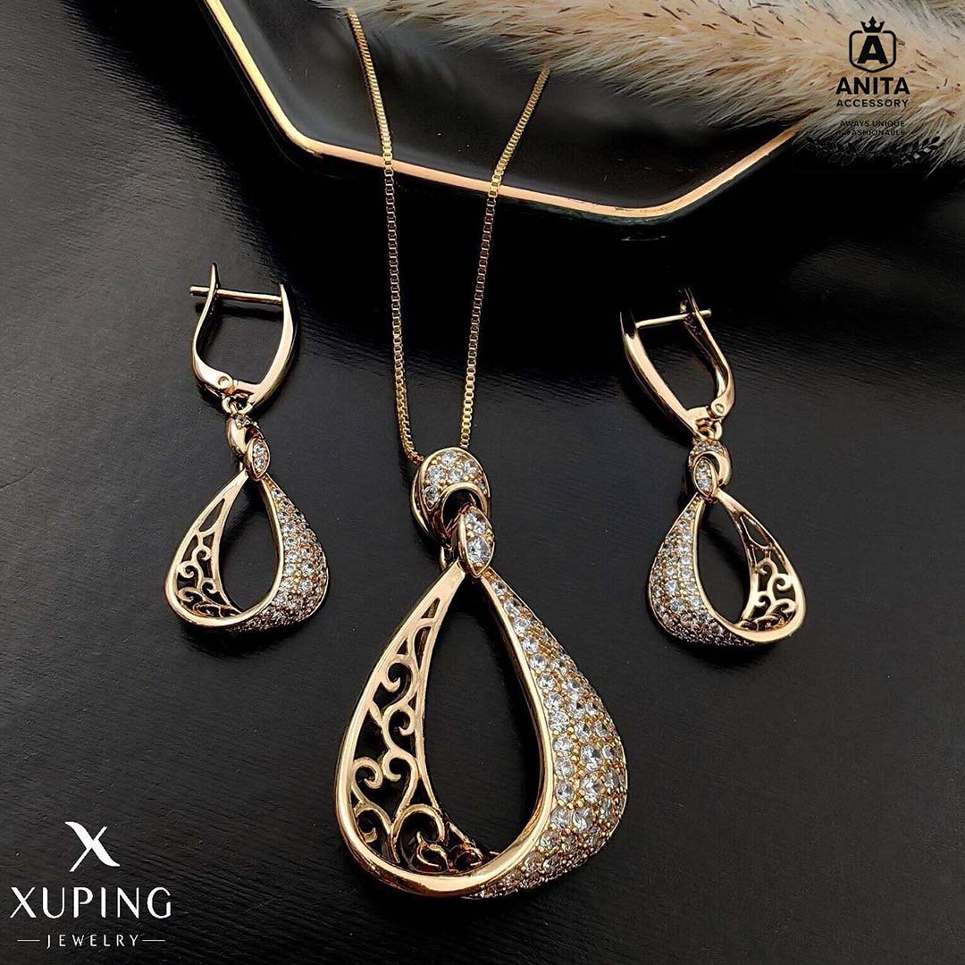 anita accessory