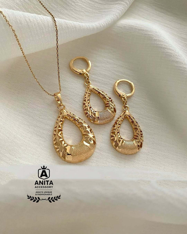 anita accessory