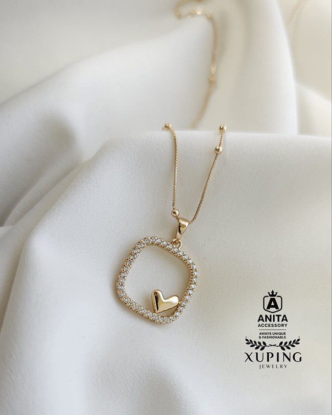 anita accessory