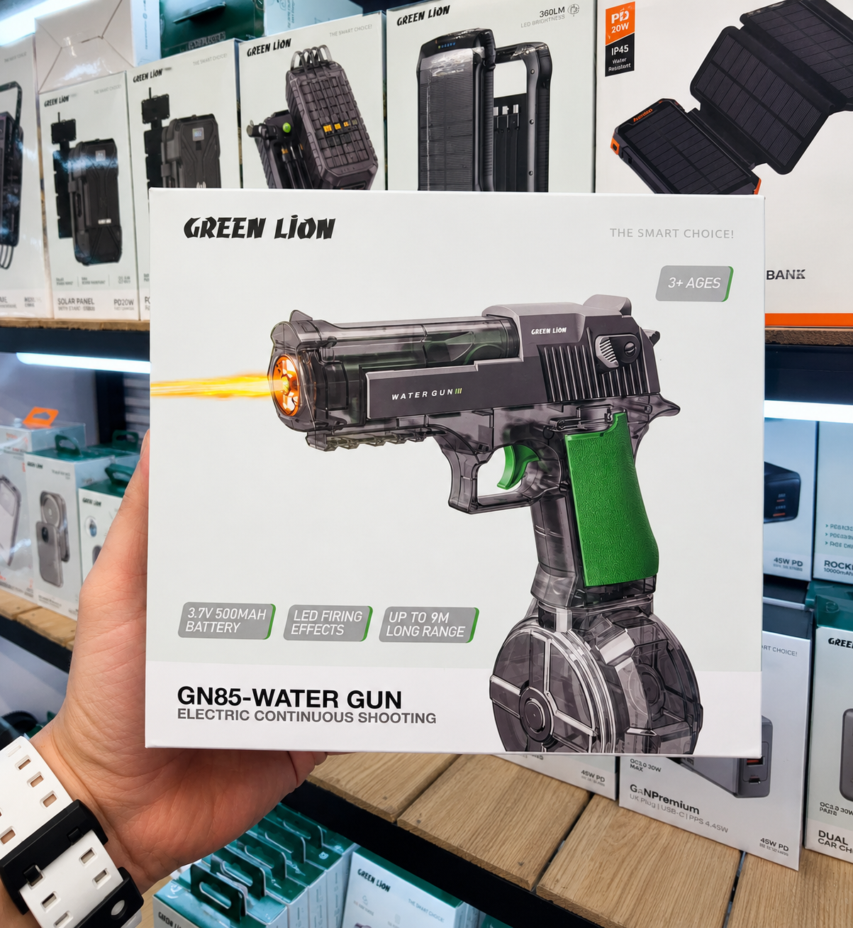 نمای پشت و بخشهای قابل مشاهده محصول تفنگ آبپاش شارژی گرین لاین مدل Green Lion GN85 Electric Water Gun | شارژر و لوازم شارژ | خرید آنلاین