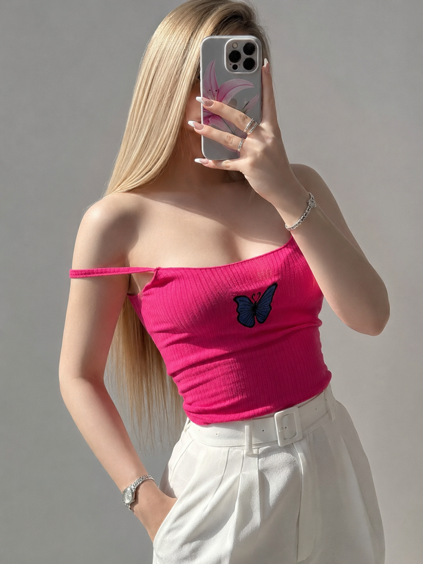 جزئیات یقه و بخش بالاتنه کراپ تاپ کبریتی پروانه کد ۱۱۱۲