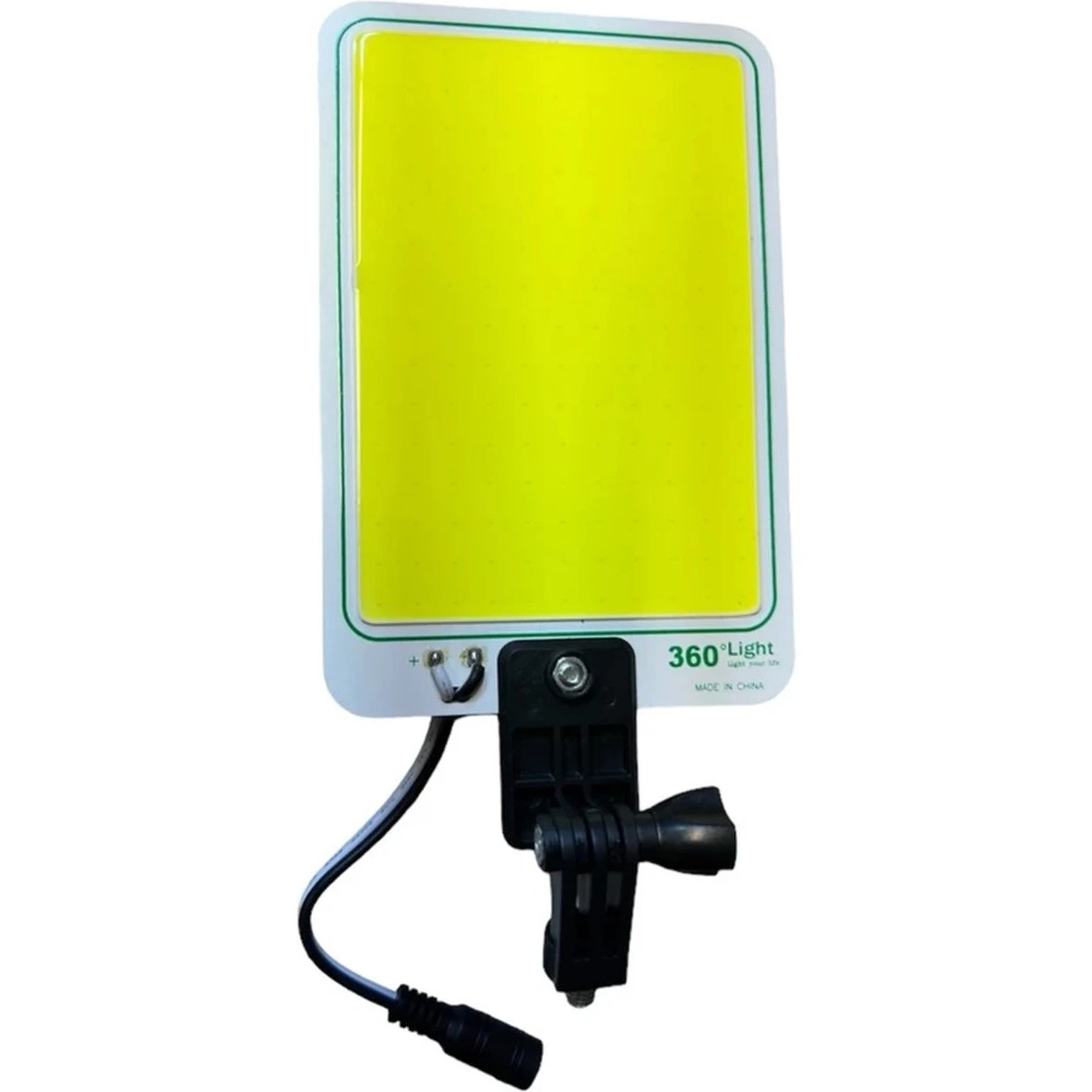 چراغ کمپینگ 360Light مدل FR-03، جزئیات طراحی و ساخت باکیفیت در نمای نزدیک