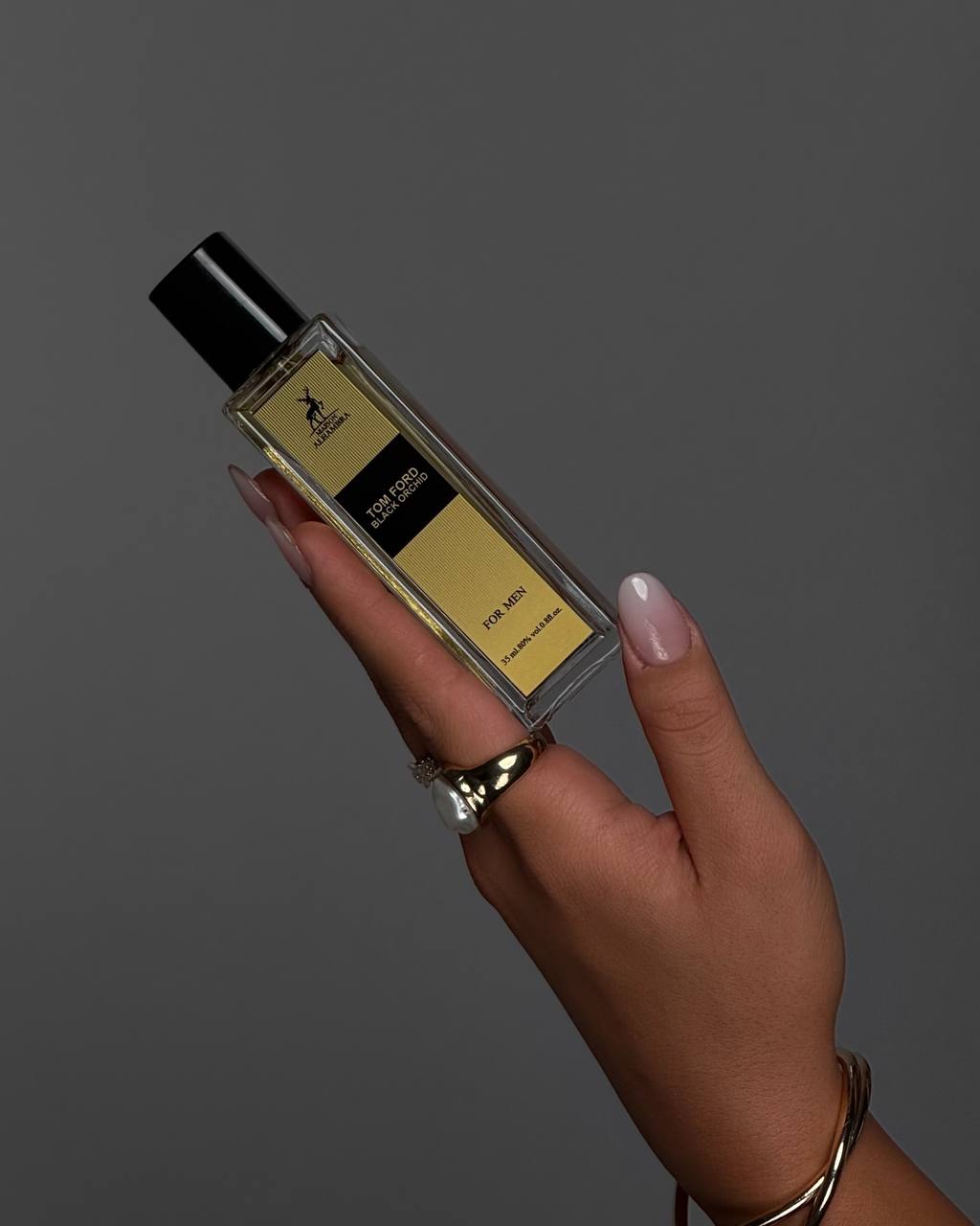 نمای کلی جعبه عطر بلک ارکید