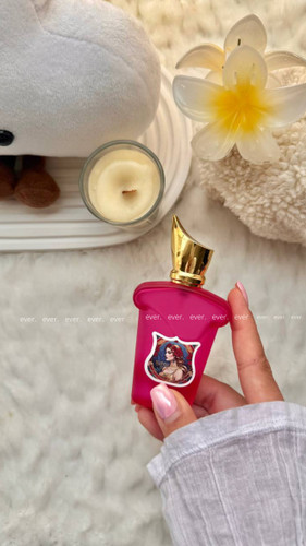 نمای محصول عطر Gran Ballo Xerjoff Casamorati رایحه ماندگار و شیک با تمامی جزئیات ظاهری و بستهبندی