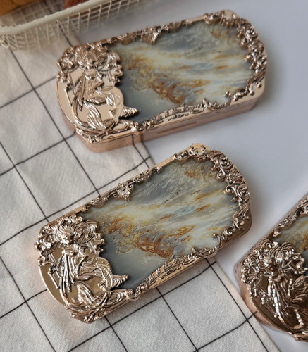 بستهبندی اورجینال سایه فلاورنوز🎀 رنگهای زیبا و ماندگار همراه با مشخصات محصول