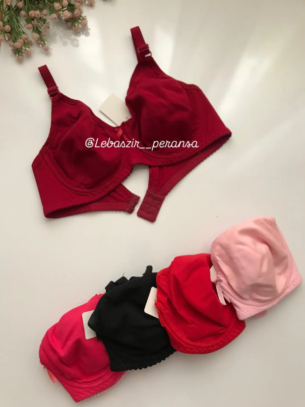 نمای پشت و جزئیات طراحی سوتین نخی پرسی فنردار - 054 سوتین راحت و باکیفیت با کیفیت بالا