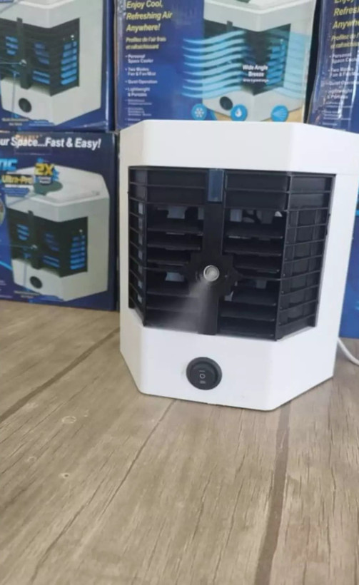 بستهبندی اورجینال کولر آبی مدل Arctic Air Ultra pro (کولر و مه پاش) + بطری اضافه همراه با مشخصات فنی محصول - نمای 6_1