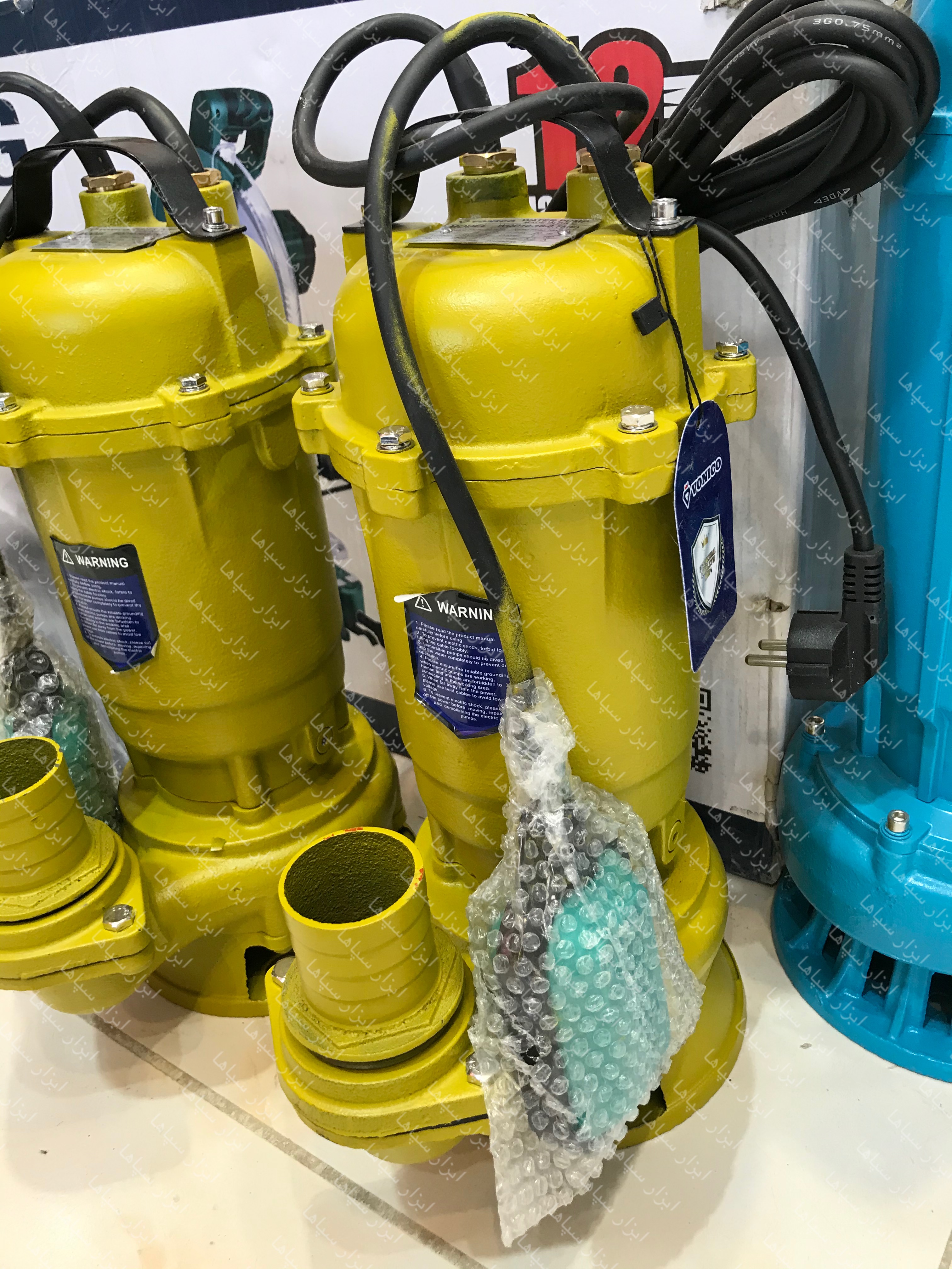 نمای پشت و اجزای تشکیل‌دهنده لجن کش ۲ اینچ ۱۶ متری ونیکو مدل WQD10-16-0.7۵f با کیفیت بالا