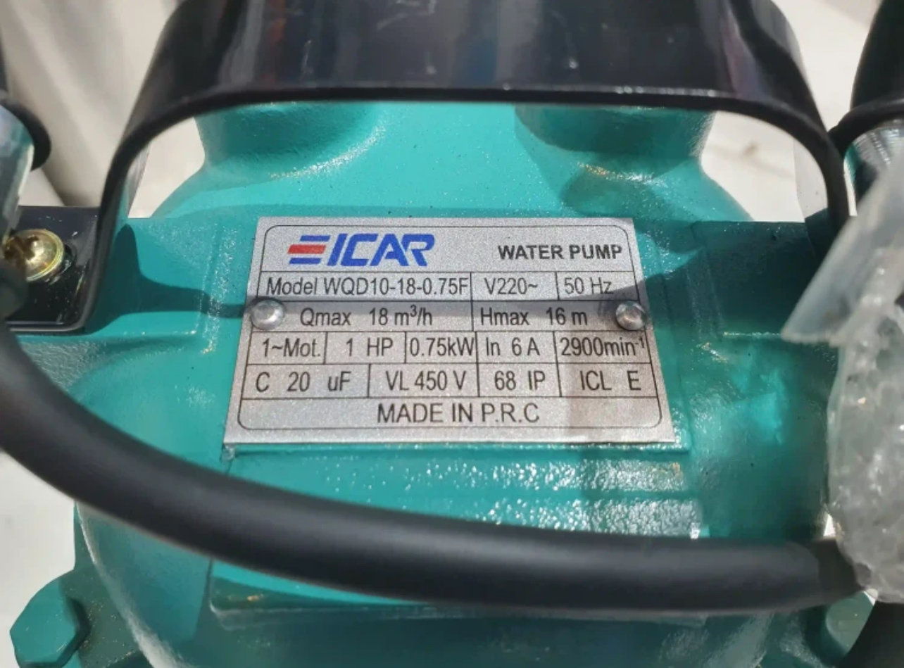 تصویر لجن کش ۲ اینج ۱۶ متری فلوتردار ایکار مدل WQD10-18-0.75F با نورپردازی مناسب و نمای واضح محصول