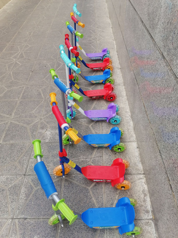 جزئیات کیفیت ساخت و متریال بهکاررفته در اسکوتر کودک جی تویز 50 کیلو تحمل وزن چرخ حرفه ای و ژله