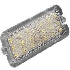 تصویر چراغ خودرو صندوق عقب و داشبورد پژو پارس،۴۰۵ سمند LED نور سفید یخی با نورپردازی مناسب و نمای واضح محصول
