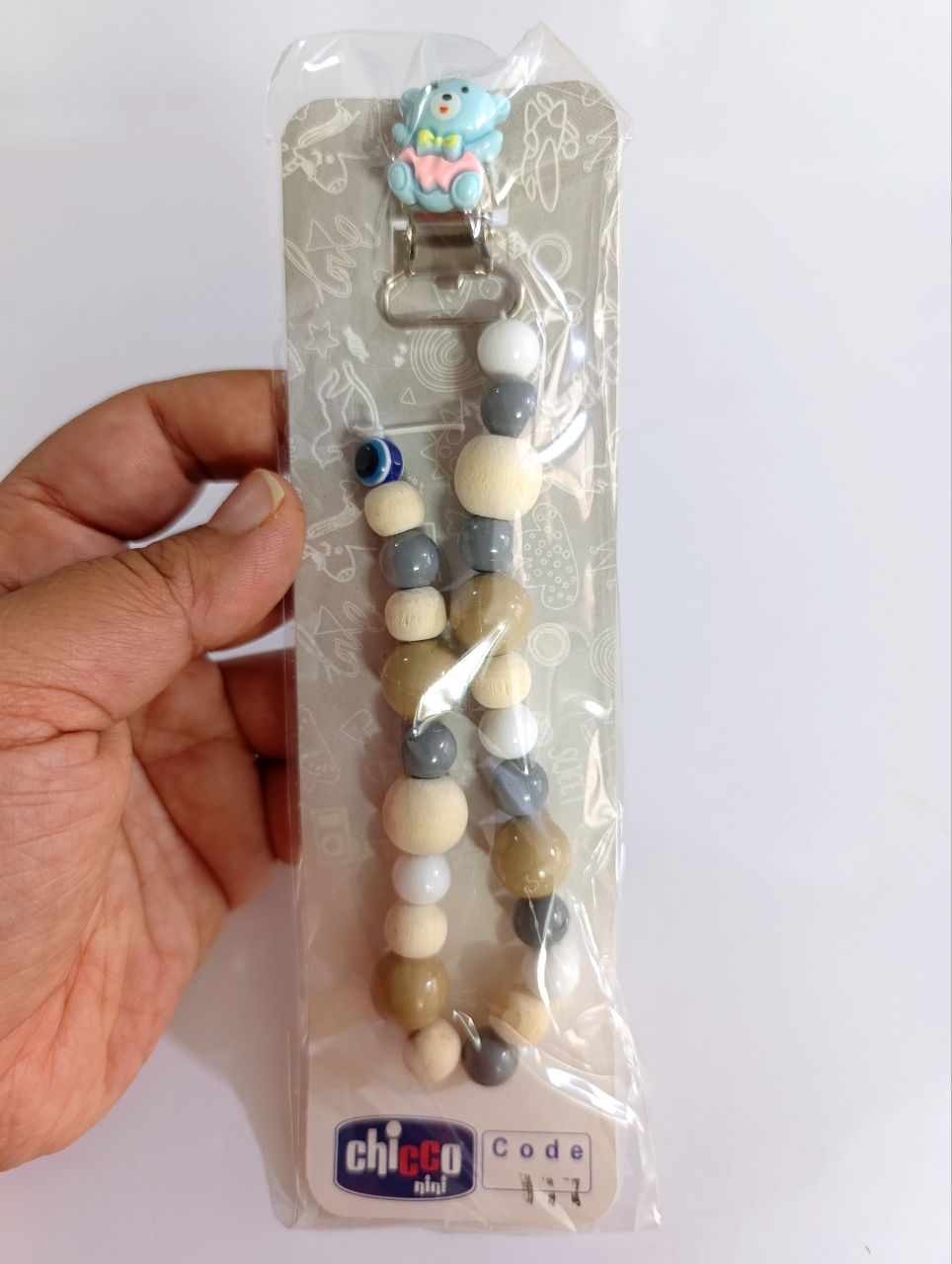 جزئیات کیفیت ساخت و متریال به‌کاررفته در زنجیر پستونک چیکو نی نی طرح خرس به همراه چشم نظر - نمای 1_1