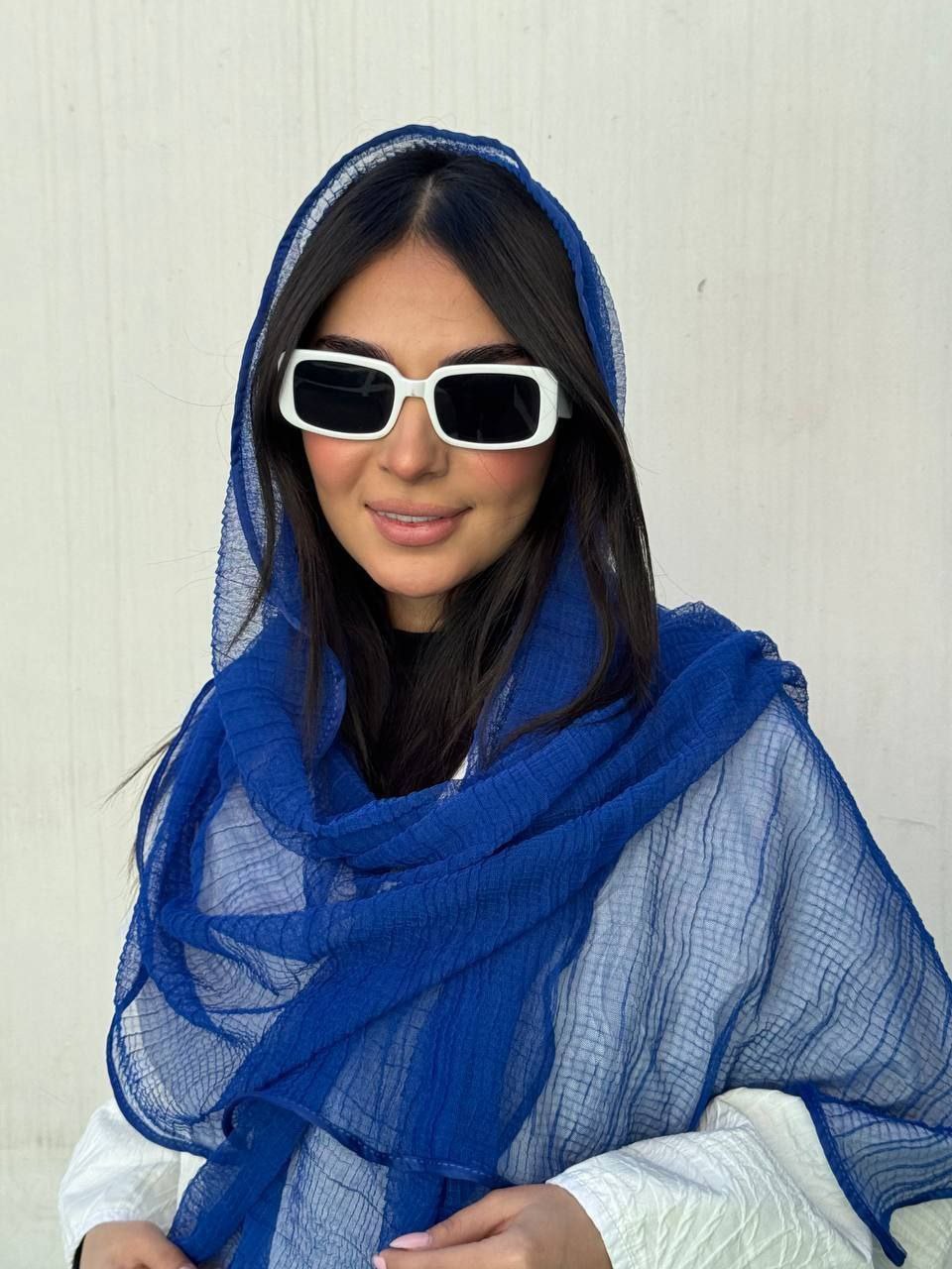طراحی مدرن و استاندارد شال دورگان زنانه بهاره در نمای کامل - نمای 6_1