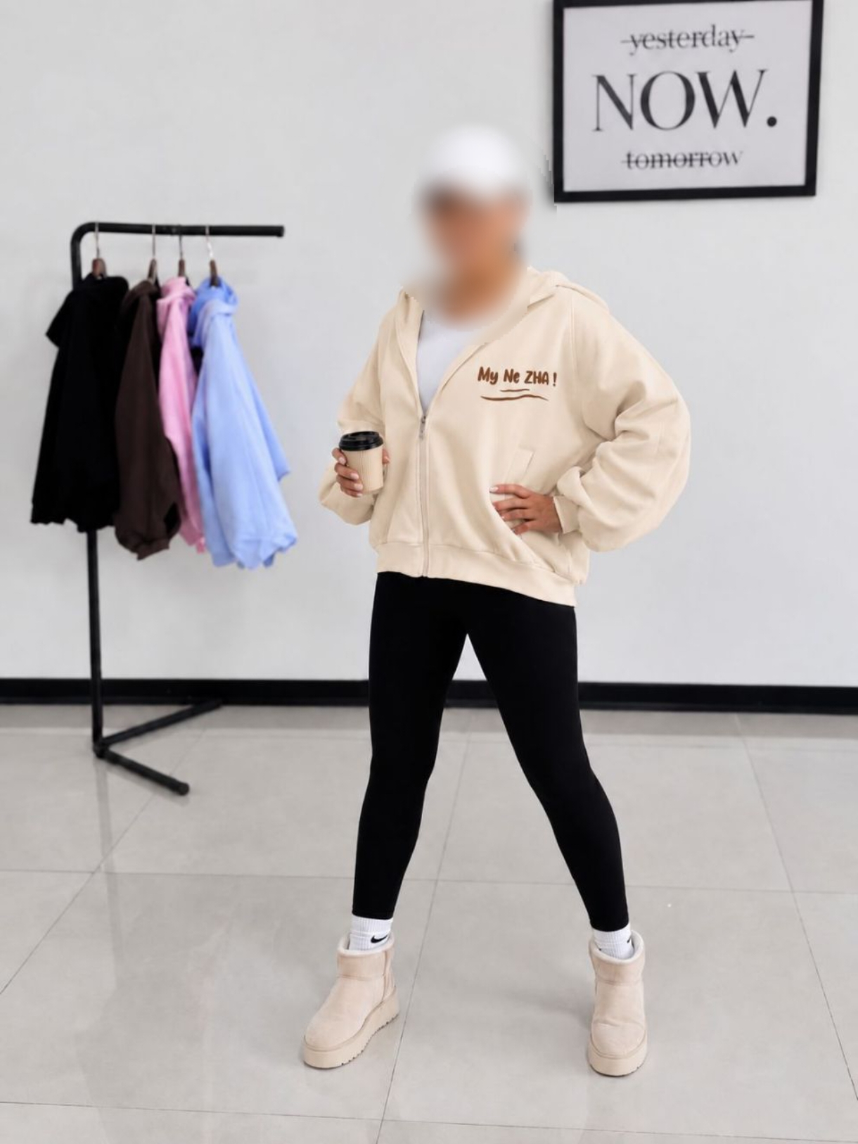 بسته‌بندی اورجینال سویشرت کلاهدار خفن MY NEZHA زنانه همراه با مشخصات فنی محصول