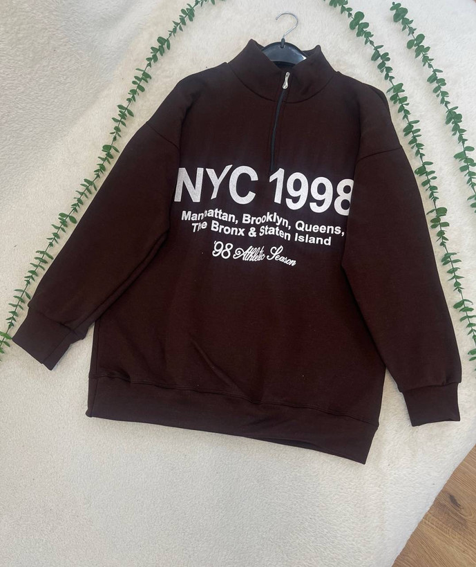 نمای جانبی و طراحی ظاهری دورس 1998 NYC زنانه توکرکی با رنگبندی جذاب